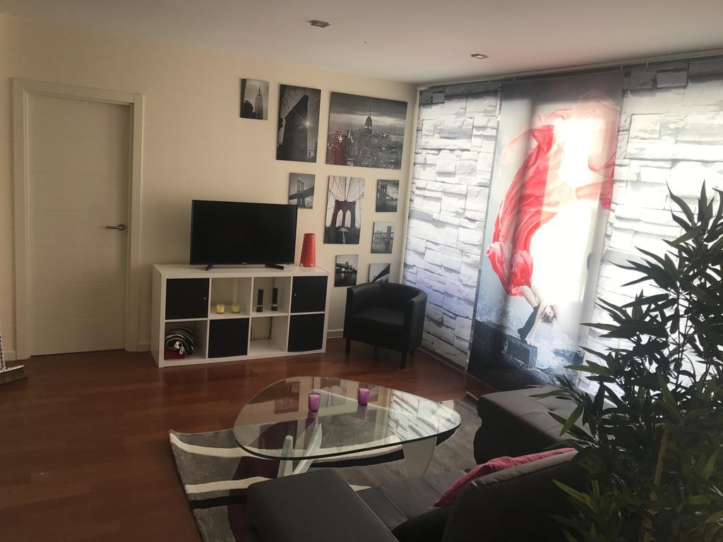 Apartamento Golf Y Nieve Sabiñánigo Exterior foto