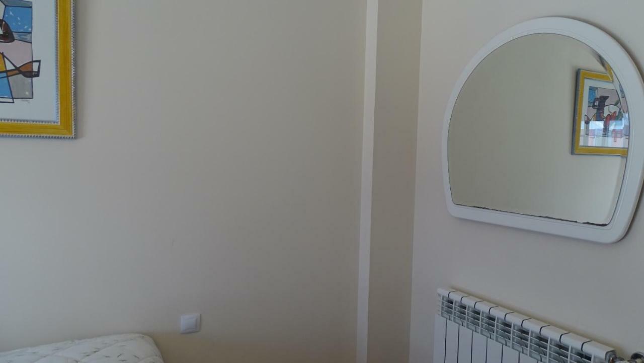 Apartamento Golf Y Nieve Sabiñánigo Exterior foto